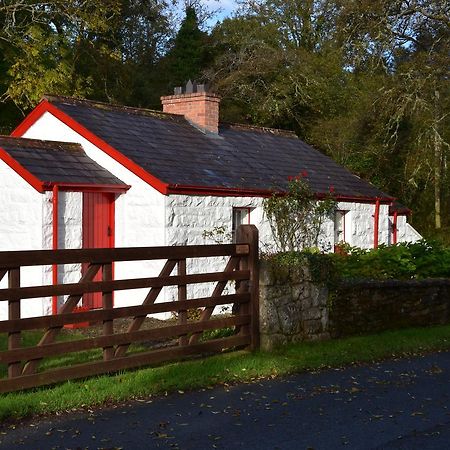 Railway Crossing Cottage Murlas Bridge Exteriér fotografie